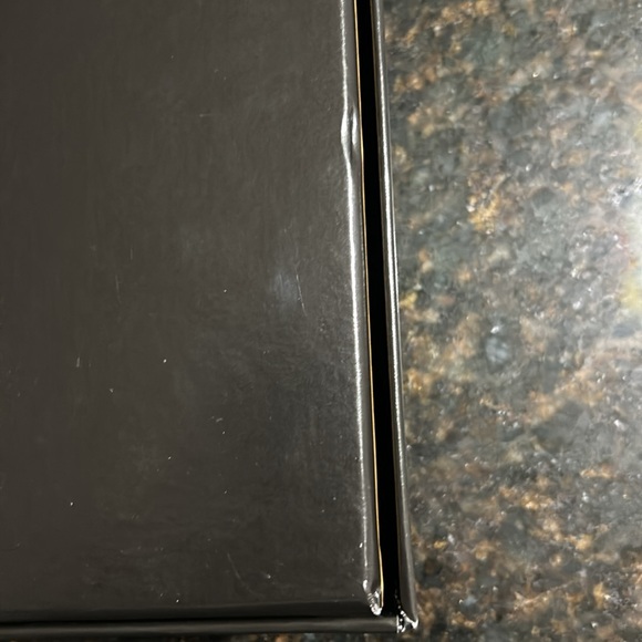 Dolce & Gabbana empty "Devotion" box - Picture 6 of 13